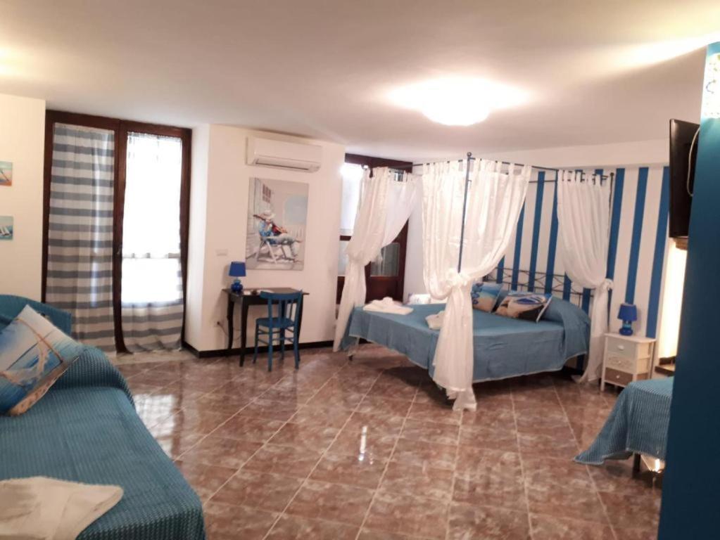 Suite Palazzo Luciani Salerno Luaran gambar