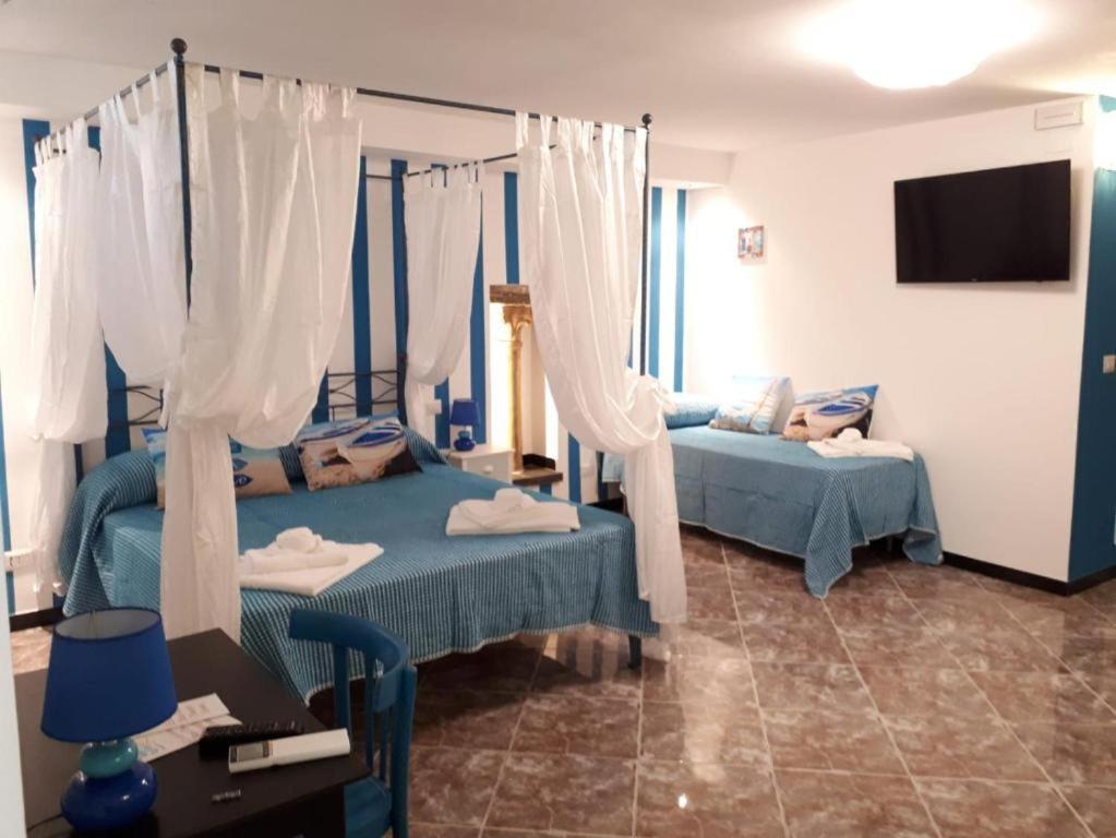 Suite Palazzo Luciani Salerno Luaran gambar